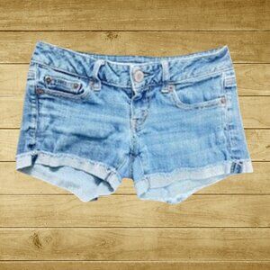 American Eagle Stretch Denim Shorts – Size 0 Light Wash Cuffed
